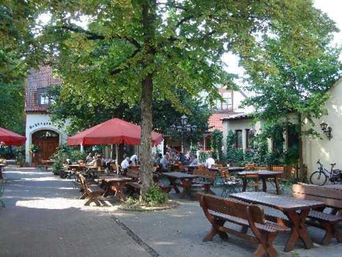 Brauerei Gasthof Kraus Хиршайд Екстериор снимка